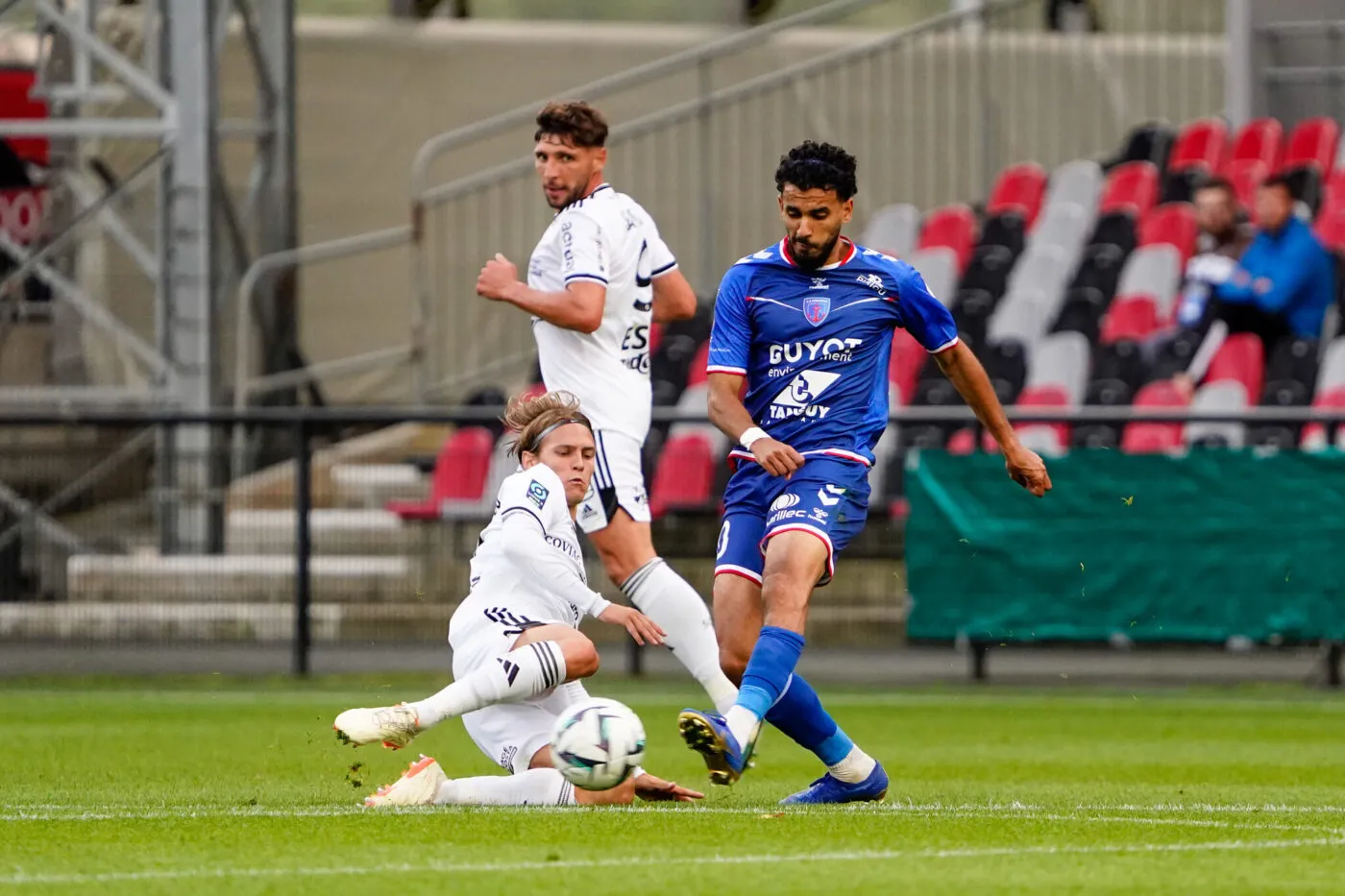 Concarneau S'impose À Dijon (0-1) En National 2 - Saison 2024-2025 Concarneau S'impose À Dijon (0-1) En National 2 - Saison 2024-2025