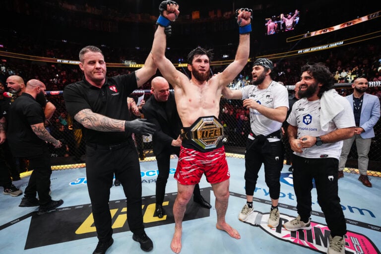 Controversial UFC 313 Result: Fighter Acknowledges Opponent's Win Controversial UFC 313 Result: Fighter Acknowledges Opponent's Win