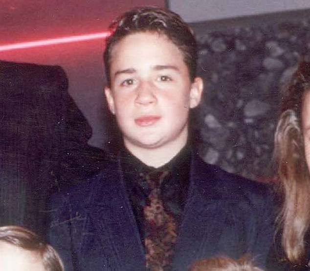 Culkin Brothers' Mother: Allegations Of Financial Hardship Amidst Sons' Wealth Culkin Brothers' Mother: Allegations Of Financial Hardship Amidst Sons' Wealth