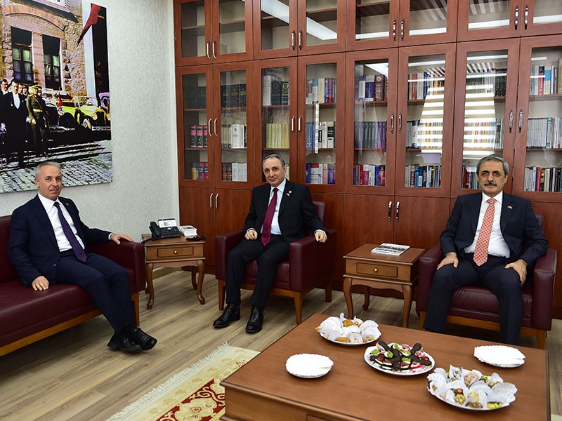 Cumhurbaşkanı Erdoğan'ın Azerbaycan Ziyareti: Aliyev Ile Yapılan Görüşmenin Önemli Noktaları Cumhurbaşkanı Erdoğan'ın Azerbaycan Ziyareti: Aliyev Ile Yapılan Görüşmenin Önemli Noktaları