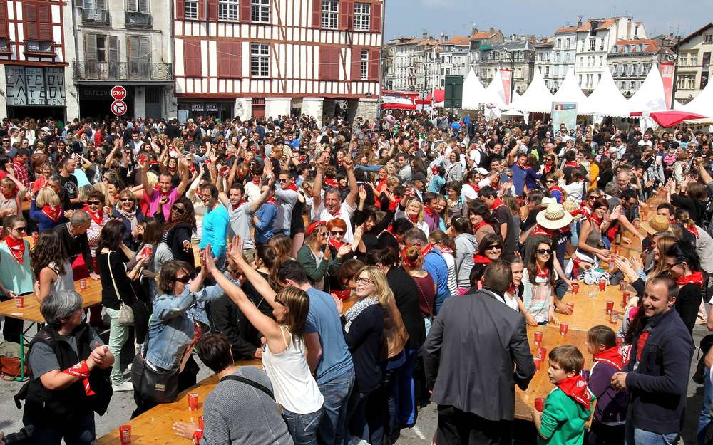 Déficit Foire Au Jambon 2025 : La Ville De Bayonne Face À Une Crise Financière ? Déficit Foire Au Jambon 2025 : La Ville De Bayonne Face À Une Crise Financière ?