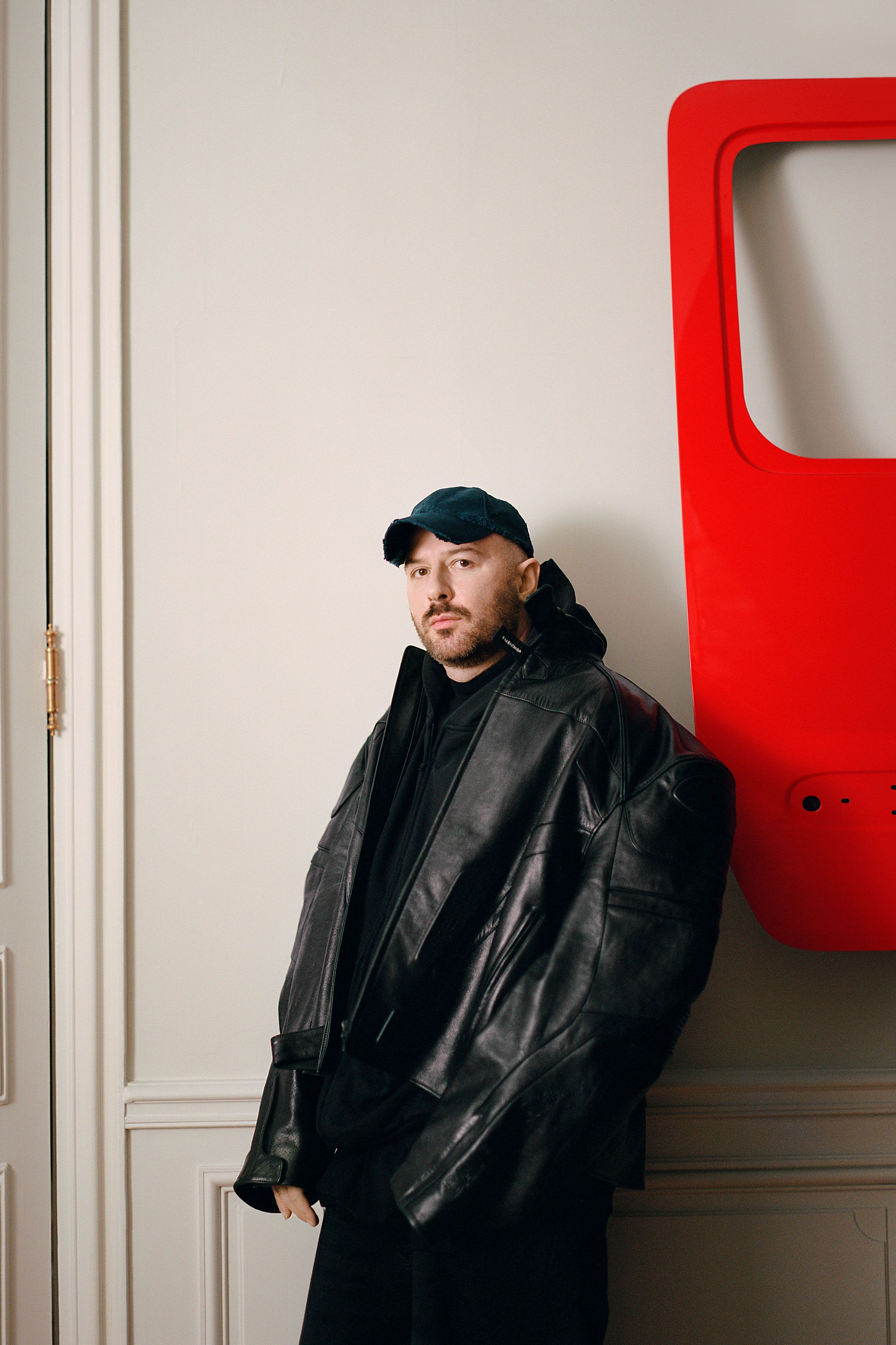 Demna Gvasalia's Gucci Debut: Expectations And Early Reactions Demna Gvasalia's Gucci Debut: Expectations And Early Reactions