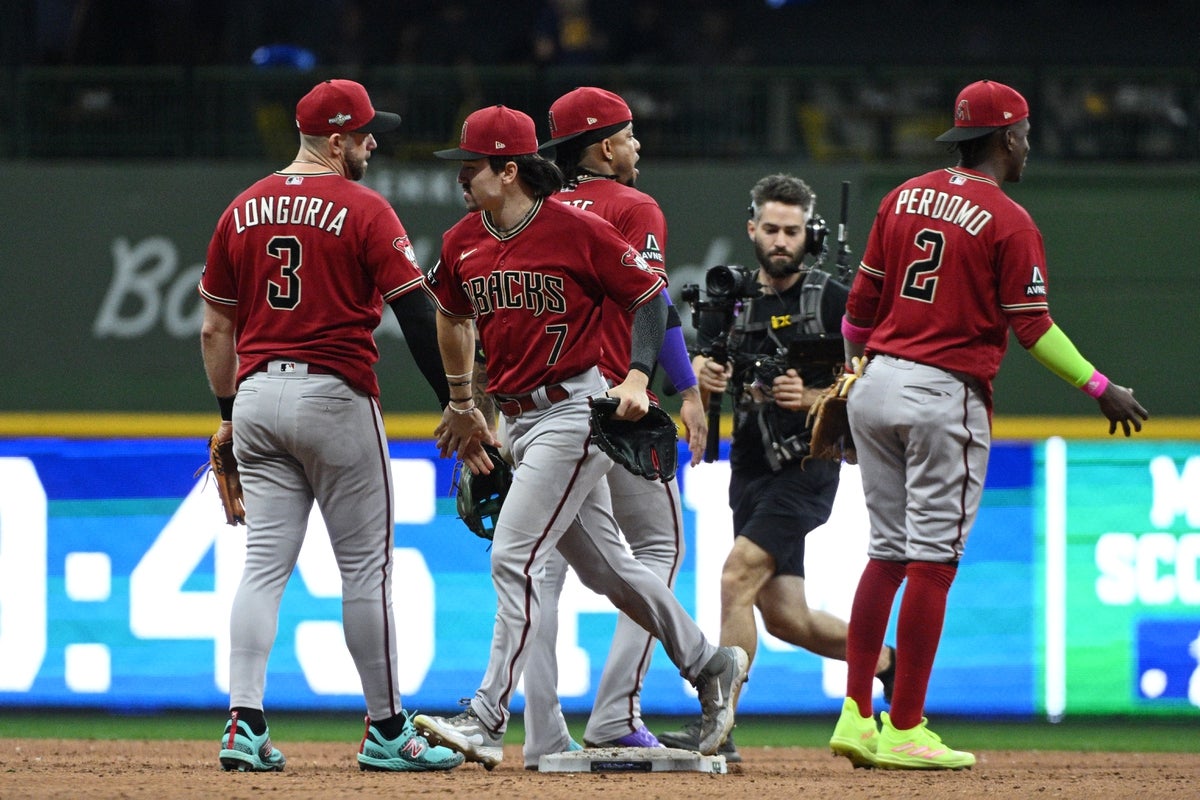 Diamondbacks Secure 5-2 Victory Over Brewers Diamondbacks Secure 5-2 Victory Over Brewers