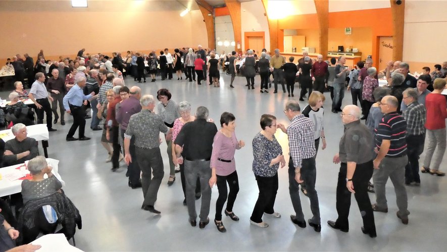Digitalisation Des Thés Dansants : Un Guide Pratique Pour Les Organisateurs Digitalisation Des Thés Dansants : Un Guide Pratique Pour Les Organisateurs