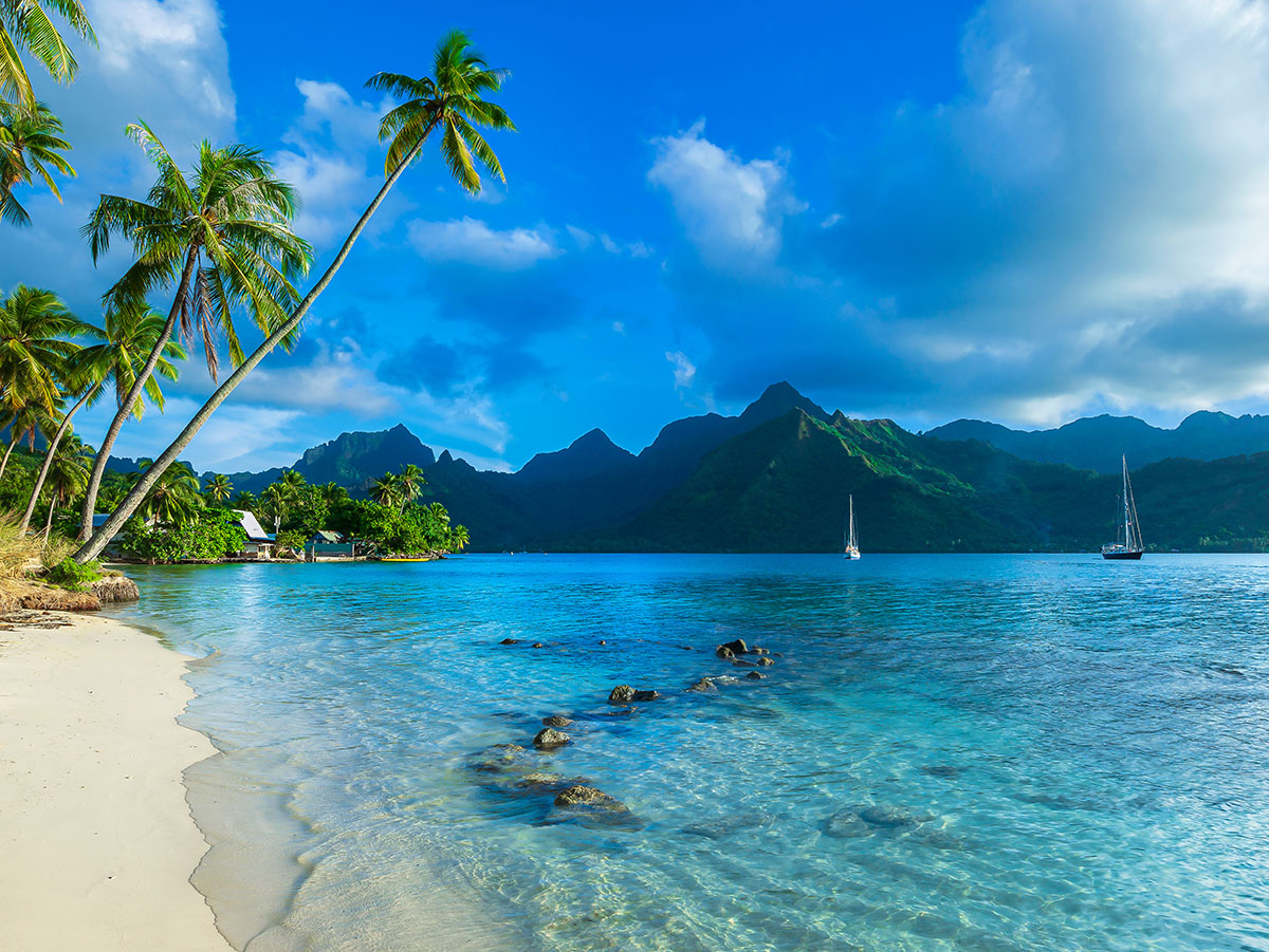 Discover Italy's Little Tahiti: A Beach Paradise Discover Italy's Little Tahiti: A Beach Paradise