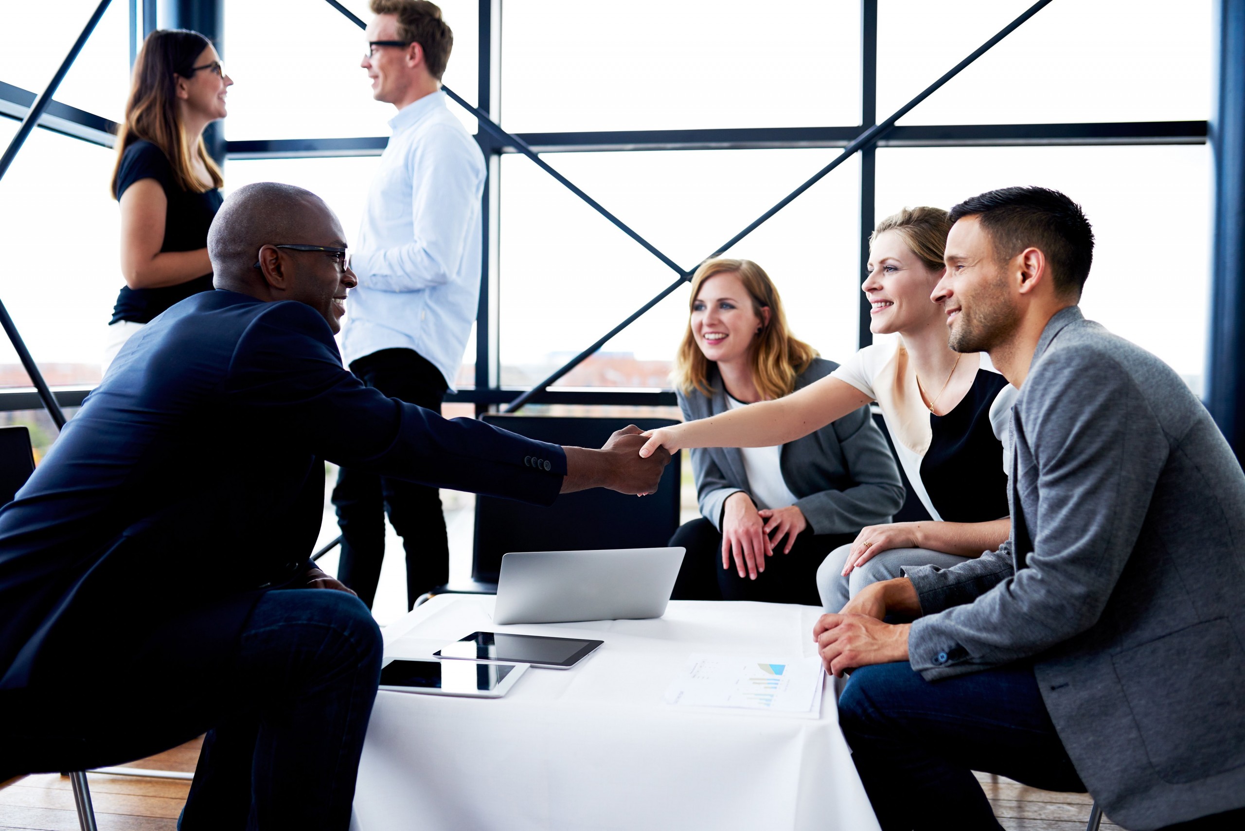 E-commerce And Mobile Marketing: A Strategic Partnership E-commerce And Mobile Marketing: A Strategic Partnership
