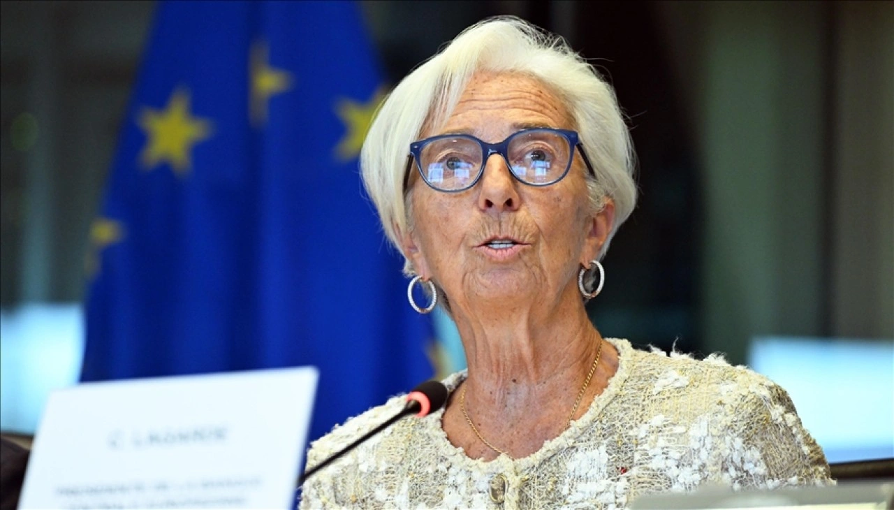 ECB Başkanı Lagarde'nin Açıklaması: Yüksek Belirsizlik Dönemi ECB Başkanı Lagarde'nin Açıklaması: Yüksek Belirsizlik Dönemi