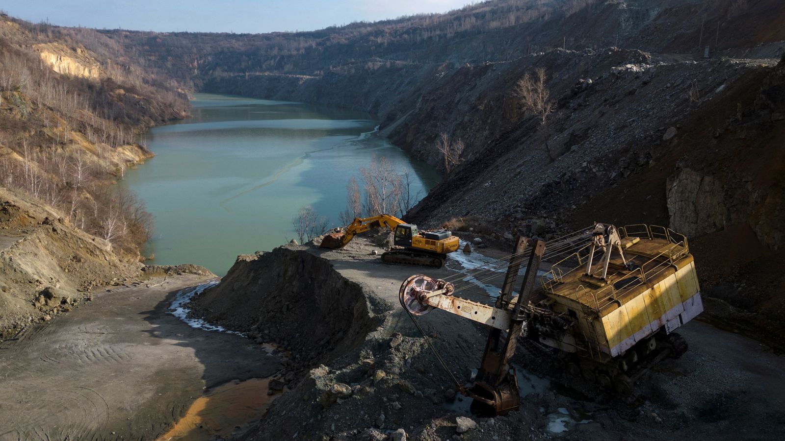 Economic Boost For Ukraine: New Rare Earth Mineral Agreement With The U.S. Economic Boost For Ukraine: New Rare Earth Mineral Agreement With The U.S.