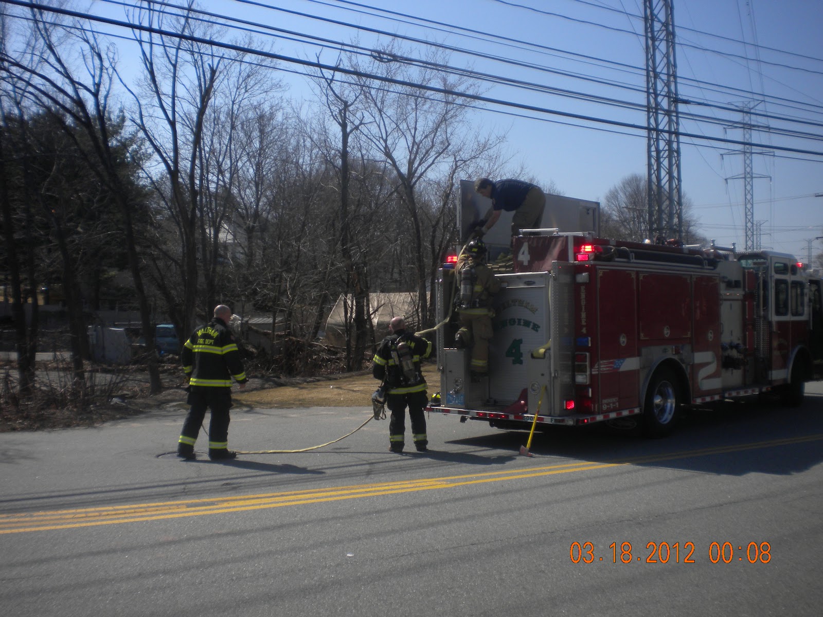 Emergency Response Following Manhole Explosion: Family's Escape Emergency Response Following Manhole Explosion: Family's Escape