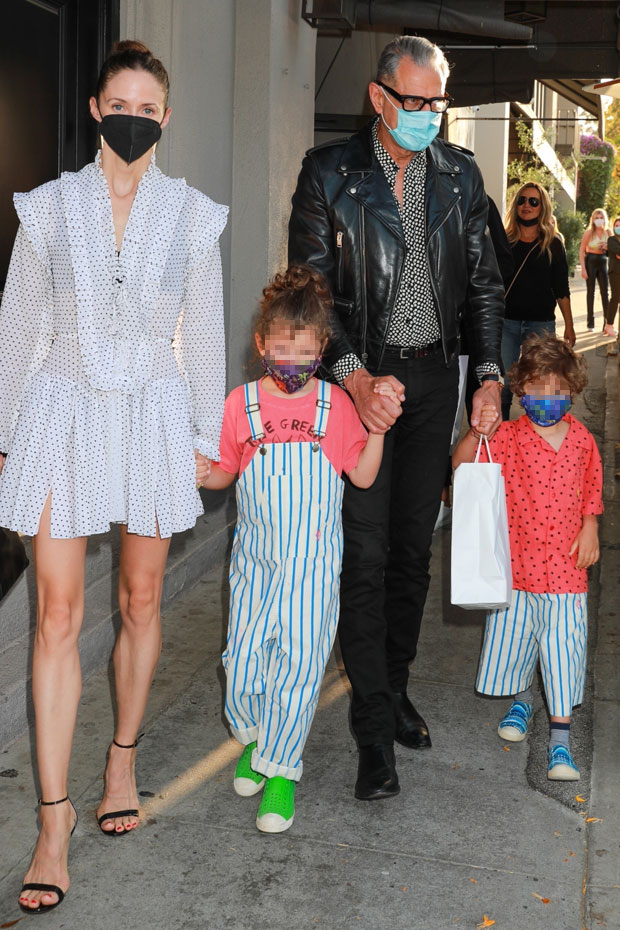 Emilie Livingston:  Wife Of Jeff Goldblum - Age, Family, And More