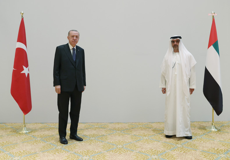 Erdoğan'ın Birleşik Arap Emirlikleri Devlet Başkanıyla Yapılan Telefon Görüşmesinin Ardından Erdoğan'ın Birleşik Arap Emirlikleri Devlet Başkanıyla Yapılan Telefon Görüşmesinin Ardından