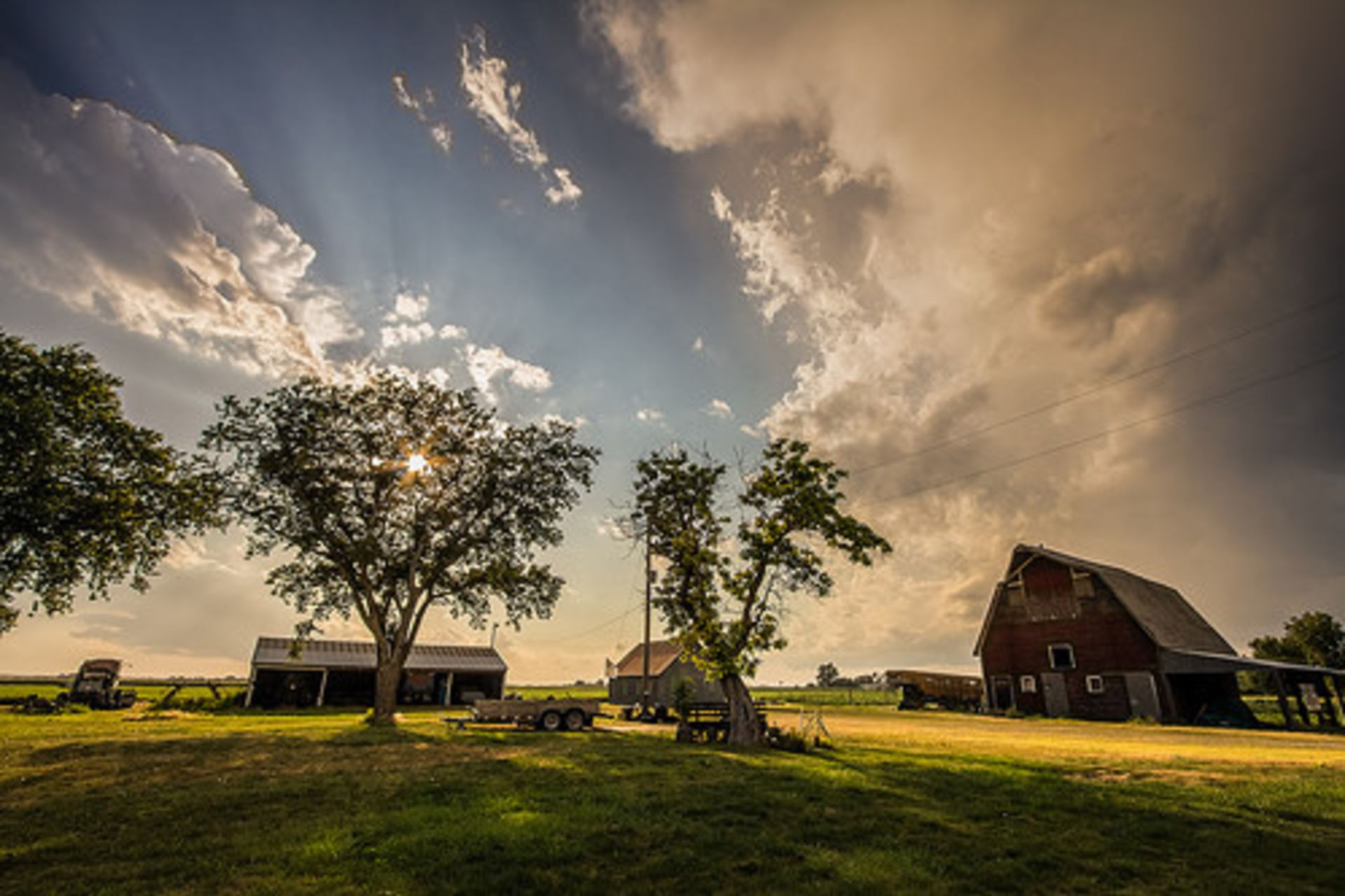 Escape To The Country: Weighing The Pros And Cons Of Rural Living Escape To The Country: Weighing The Pros And Cons Of Rural Living