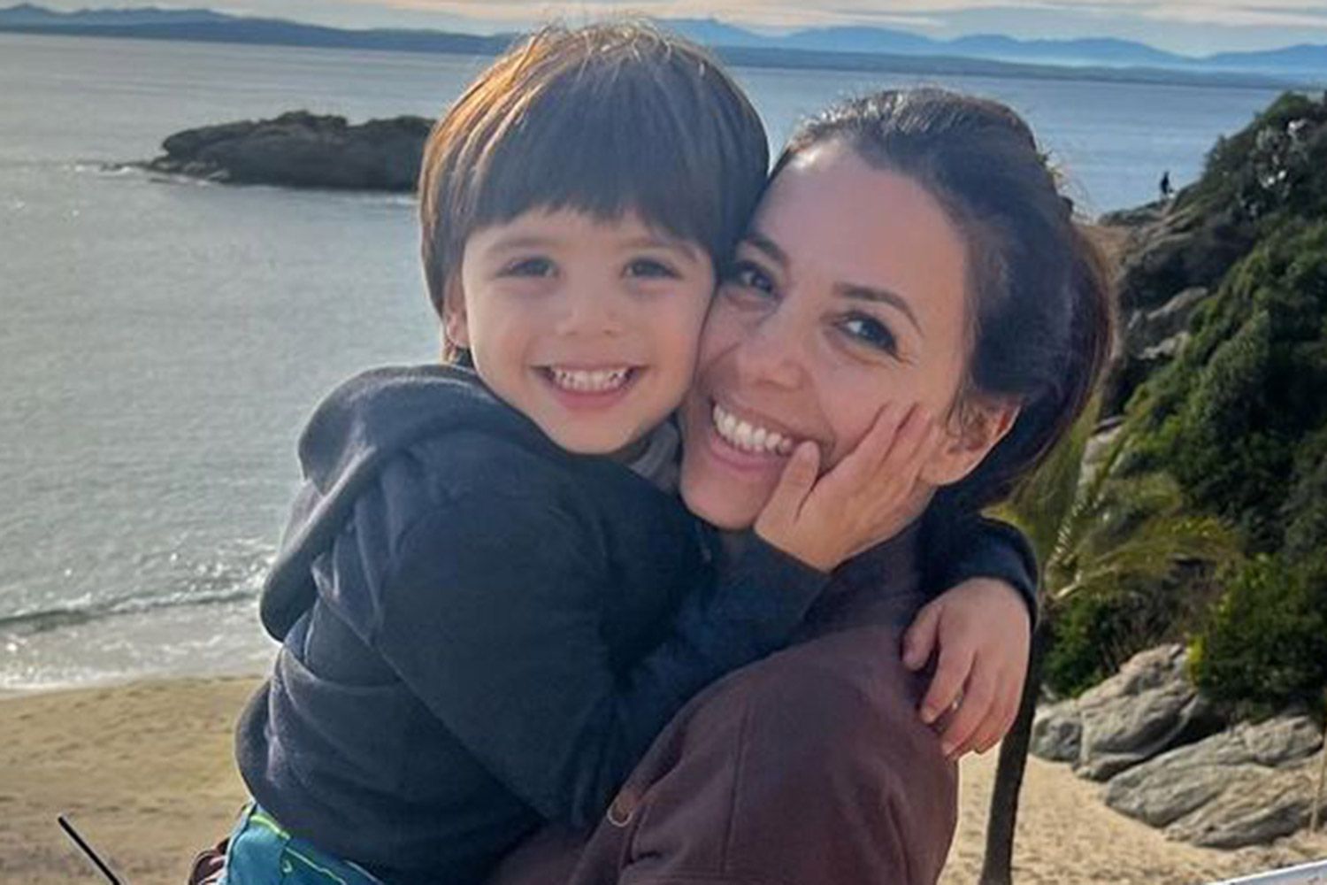 Eva Longoria's Leopard Bikini: A Look At The Photos Eva Longoria's Leopard Bikini: A Look At The Photos