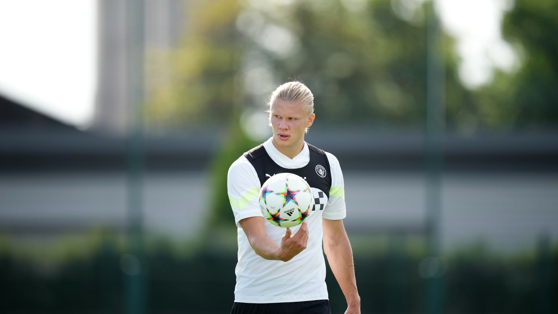 Expert Warns: Arsenal's Champions League Path Extremely Difficult Expert Warns: Arsenal's Champions League Path Extremely Difficult