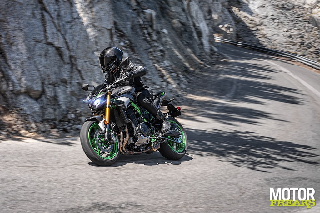 Faktor-faktor Penentu Harga Kawasaki Z900 Dan Z900 SE Di Indonesia Faktor-faktor Penentu Harga Kawasaki Z900 Dan Z900 SE Di Indonesia