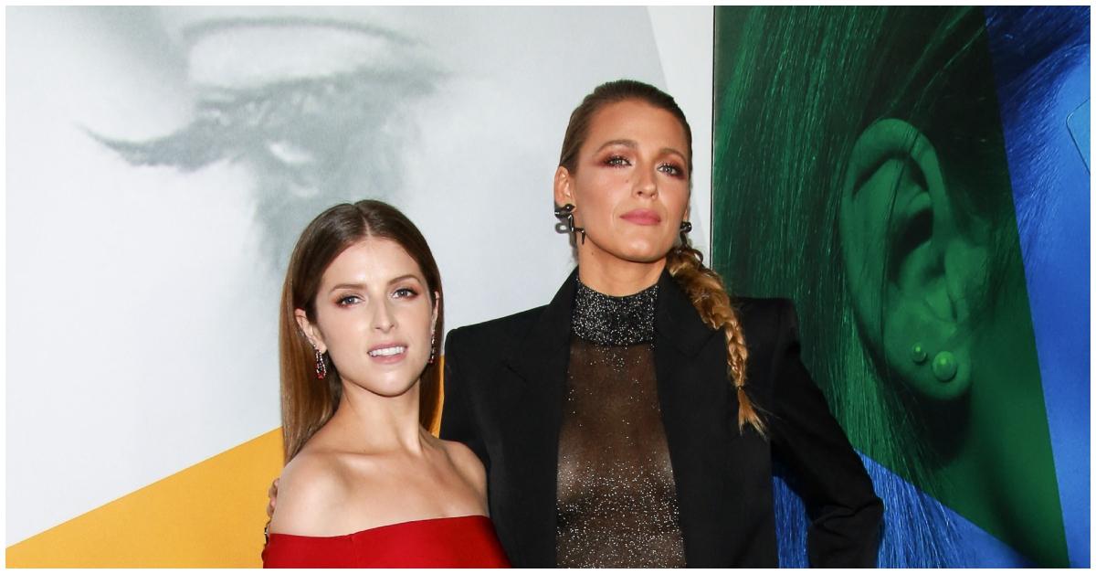 Fans Analyze Anna Kendrick's Body Language In Blake Lively Interview Fans Analyze Anna Kendrick's Body Language In Blake Lively Interview