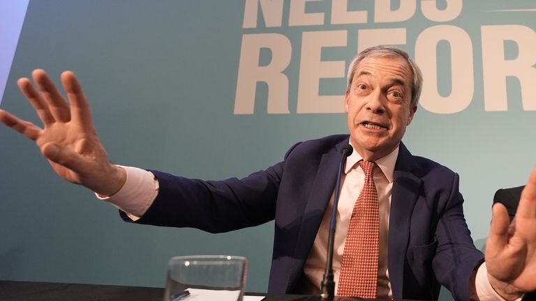 Farage-Lowe Feud: A Public Exchange Of Sharp Criticism Farage-Lowe Feud: A Public Exchange Of Sharp Criticism