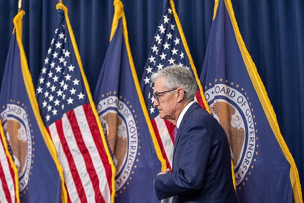 Fed's Hesitation: Why Interest Rate Cuts Aren't Imminent Fed's Hesitation: Why Interest Rate Cuts Aren't Imminent
