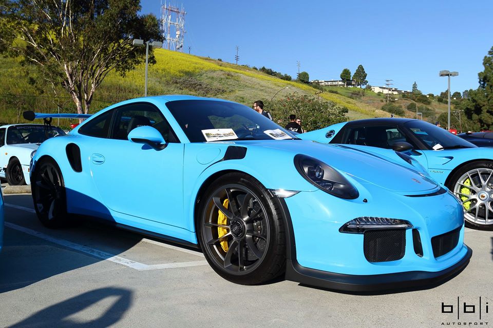 Find Your Perfect Porsche: Riviera Blue 911 S/T For Sale Find Your Perfect Porsche: Riviera Blue 911 S/T For Sale