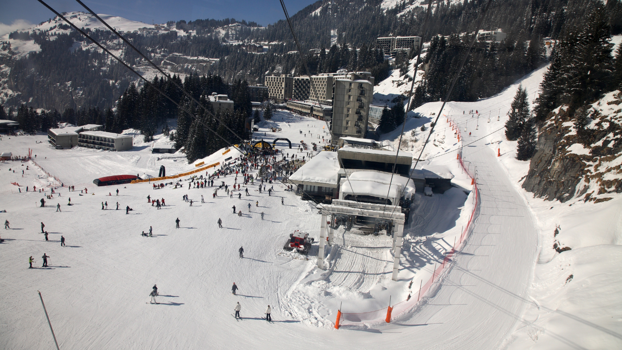 Five Skiers Perish In Swiss Mountain Accident Five Skiers Perish In Swiss Mountain Accident