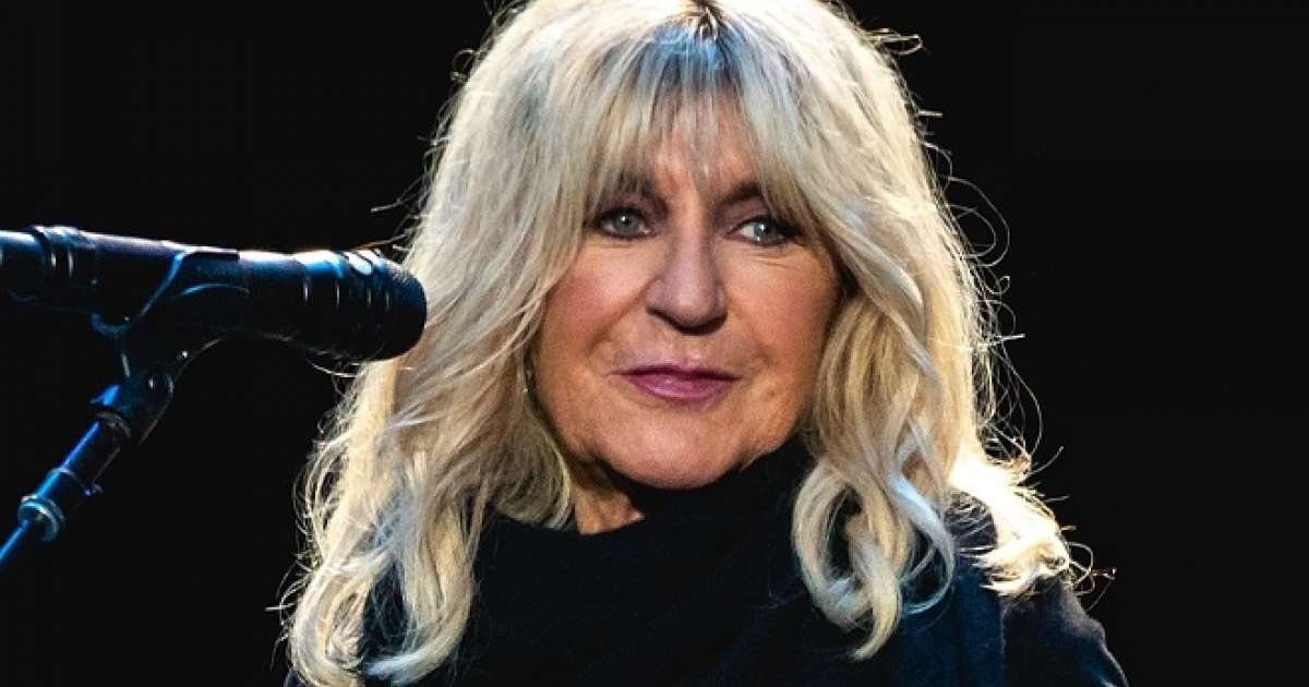 Fleetwood Mac's Unexpected US Chart Success: A Hit Album Without New Music Fleetwood Mac's Unexpected US Chart Success: A Hit Album Without New Music