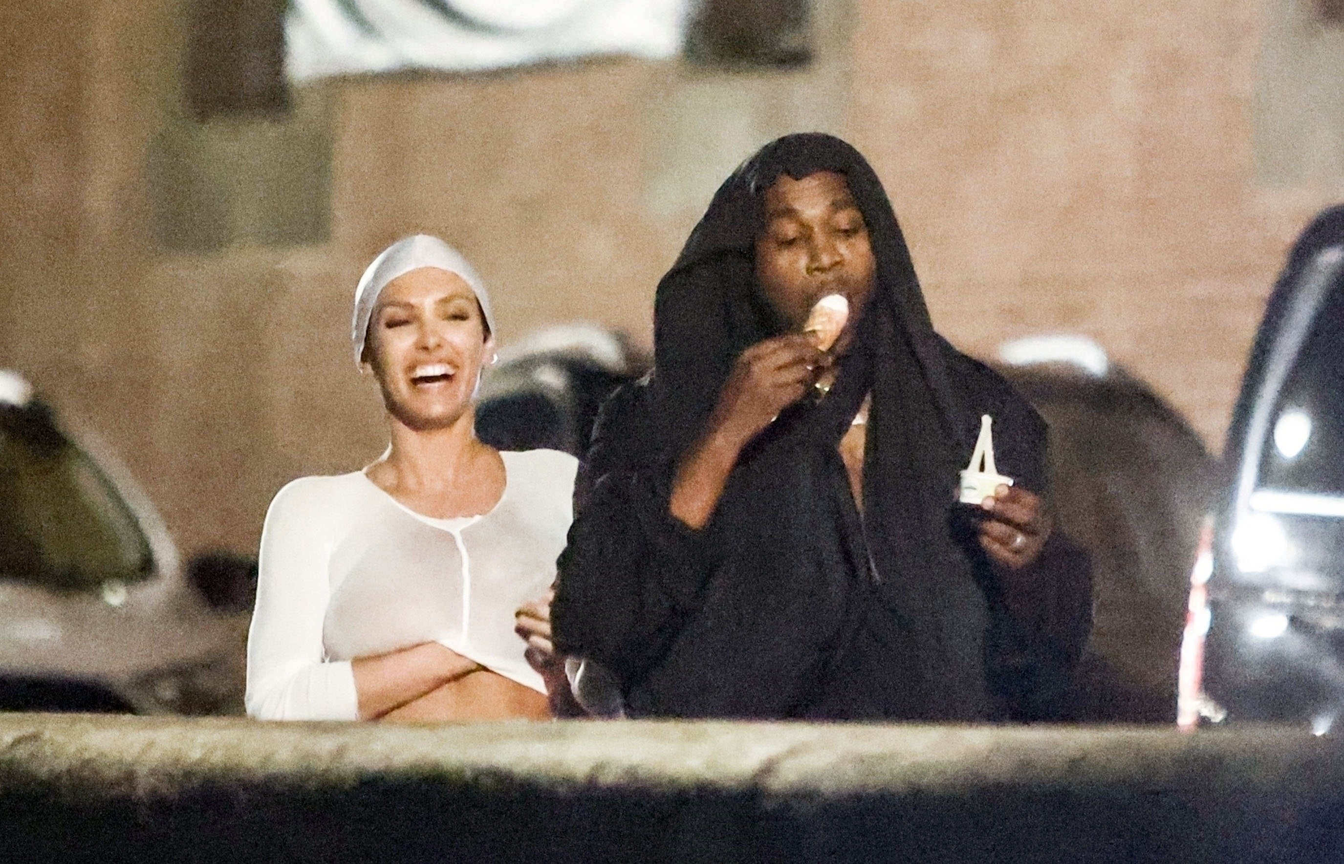 Following Breakup Claims: Kanye West And Bianca Censori Enjoy Dinner In Spain Following Breakup Claims: Kanye West And Bianca Censori Enjoy Dinner In Spain