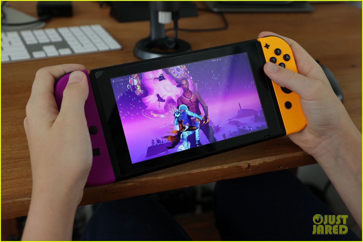 Fortnite Reappears On US App Store Fortnite Reappears On US App Store
