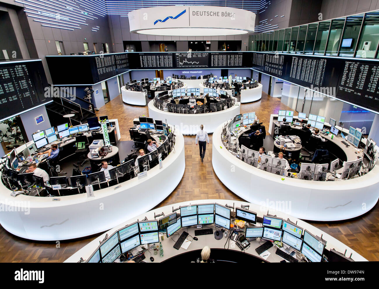 Frankfurt Stock Exchange: DAX Ends Trading Below 24,000 Frankfurt Stock Exchange: DAX Ends Trading Below 24,000
