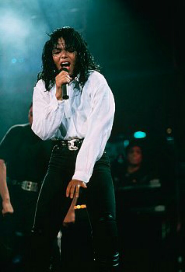 From Rhythm Nation To Control: Exploring Janet Jackson's Timeless Fashion From Rhythm Nation To Control: Exploring Janet Jackson's Timeless Fashion