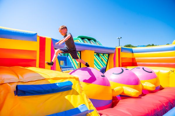 FUNBOX Indoor Bounce Park Opens In Mesa, Arizona FUNBOX Indoor Bounce Park Opens In Mesa, Arizona