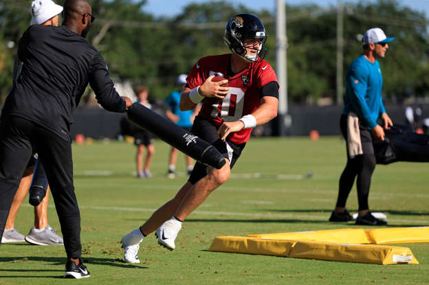 Garcia And Lopez Return To Dad's Training Camps Post-Reynoso Garcia And Lopez Return To Dad's Training Camps Post-Reynoso