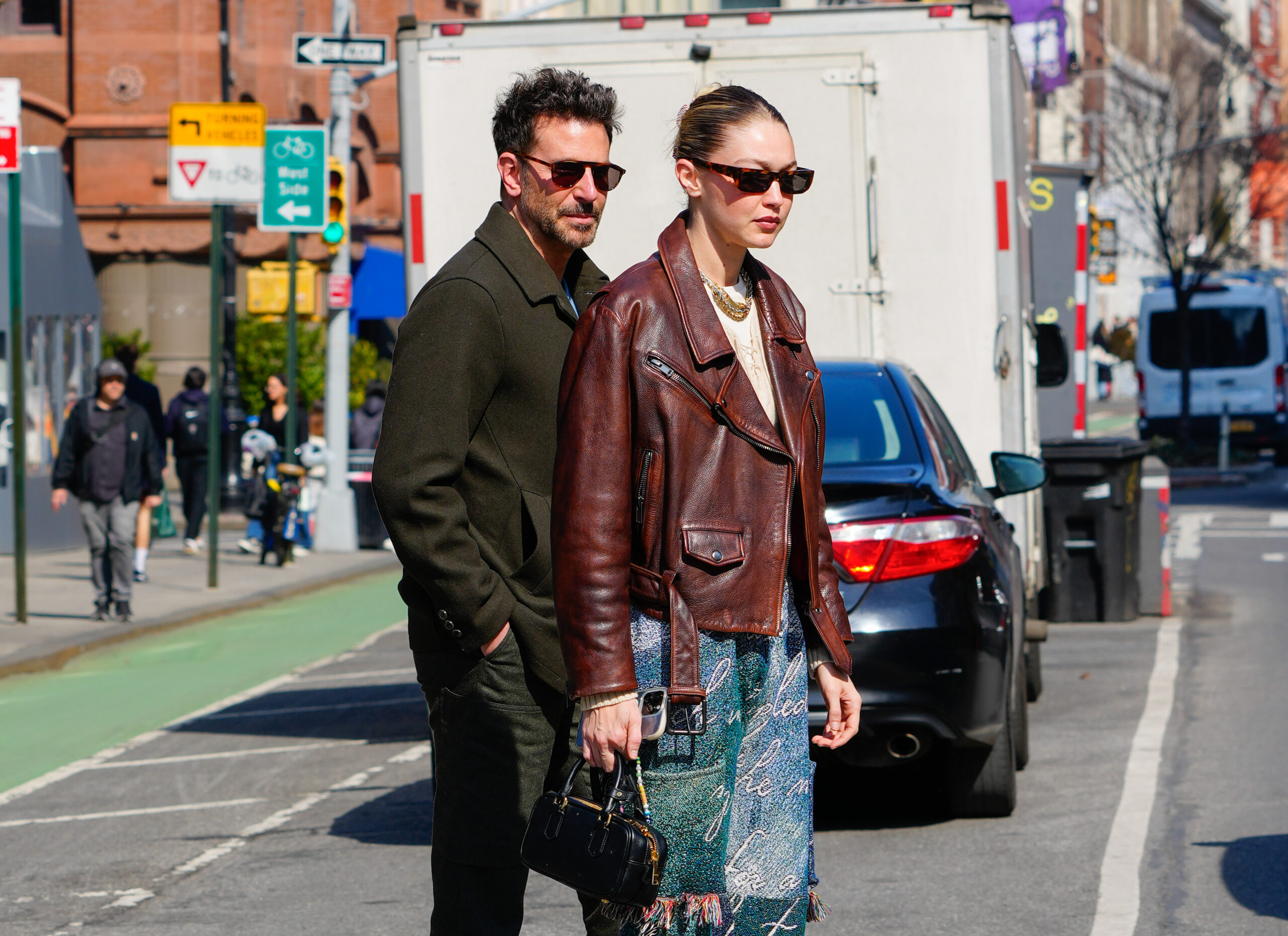 Gigi Hadid, Bradley Cooper, And Leonardo DiCaprio: A Relationship Web Gigi Hadid, Bradley Cooper, And Leonardo DiCaprio: A Relationship Web