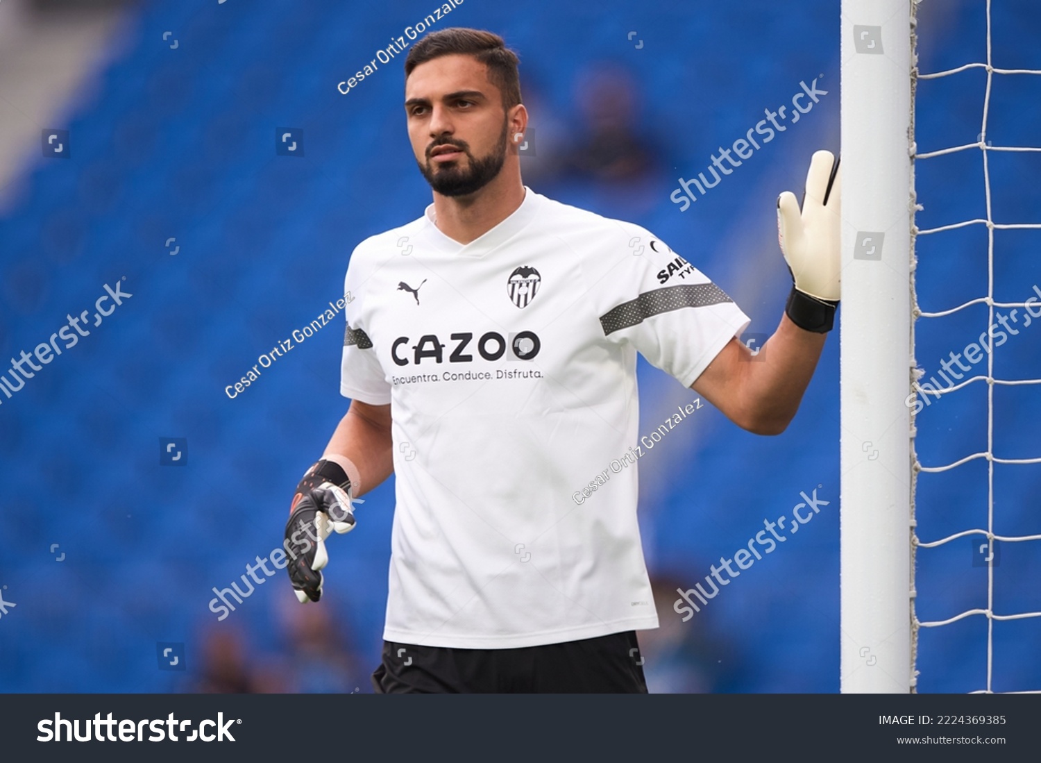 Giorgi Mamardashvili: Valencia's Hero In Real Madrid Upset Giorgi Mamardashvili: Valencia's Hero In Real Madrid Upset