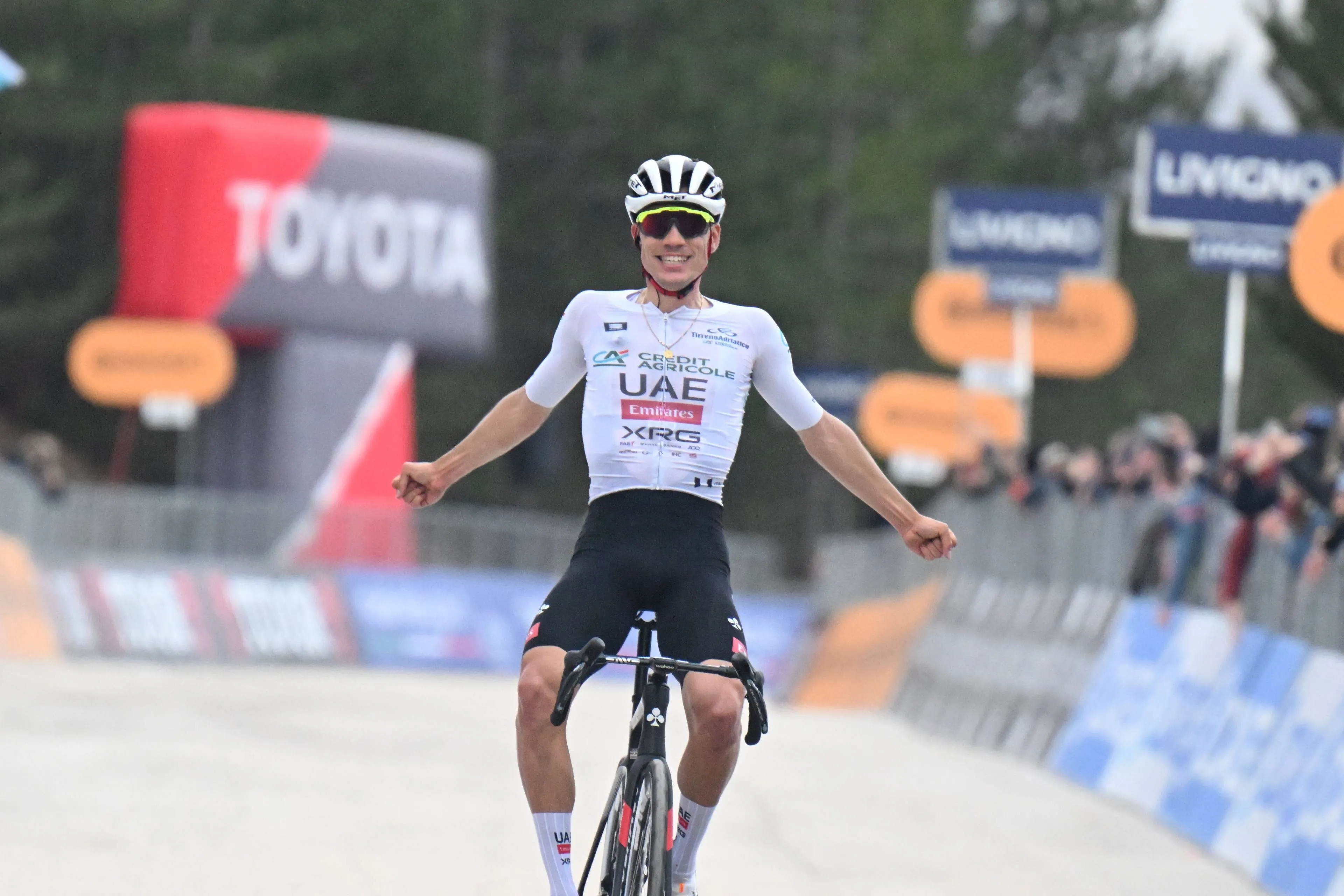 Giro D'Italia 2025: Final Stage Through Vatican City Honors Pope Francis Giro D'Italia 2025: Final Stage Through Vatican City Honors Pope Francis
