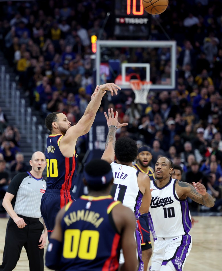 Golden State Triumphs: Kuminga Back In Action, Curry And Kerr Achieve Milestones Golden State Triumphs: Kuminga Back In Action, Curry And Kerr Achieve Milestones