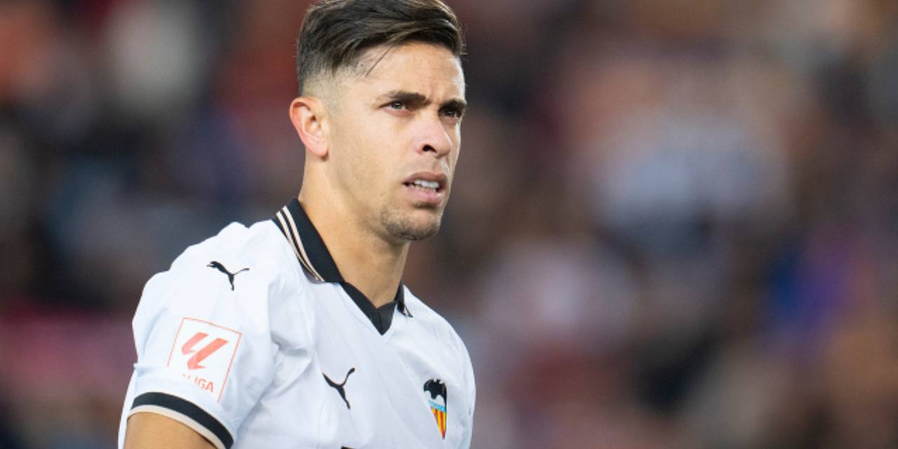 Hakem Takla Attı: Atlético Madrid'e Espanyol Engeli Hakem Takla Attı: Atlético Madrid'e Espanyol Engeli