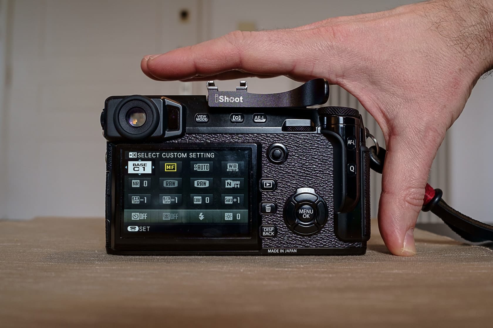 Hands-On With The Fujifilm X-Half: Is It Refreshing And Fun Enough? Hands-On With The Fujifilm X-Half: Is It Refreshing And Fun Enough?