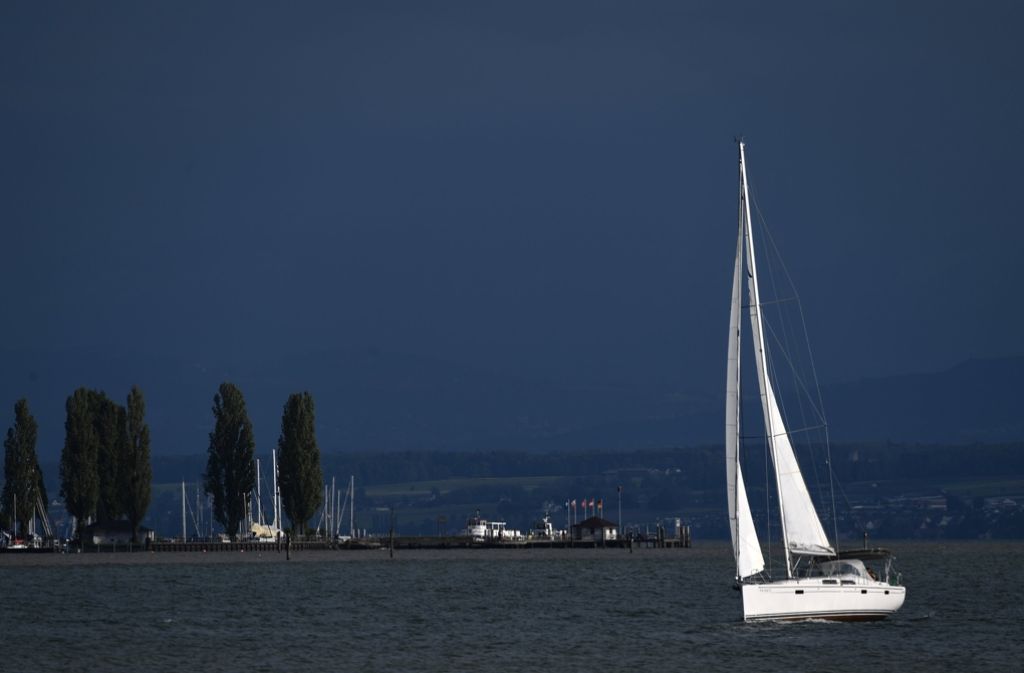 Hard: Einsatzkräfte Üben Katastrophenbewältigung Am Bodensee Hard: Einsatzkräfte Üben Katastrophenbewältigung Am Bodensee