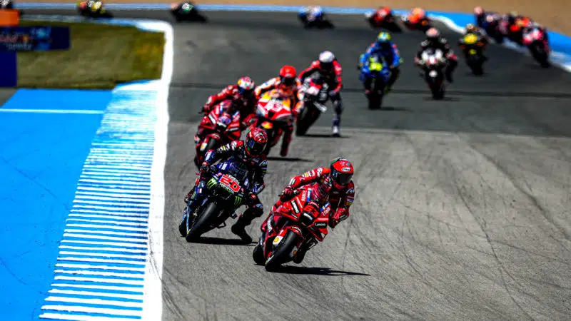 Hasil Latihan Bebas MotoGP Inggris 2025 (FP1): Jadwal & Jam Tayang Di Trans7 Hasil Latihan Bebas MotoGP Inggris 2025 (FP1): Jadwal & Jam Tayang Di Trans7