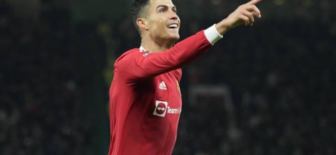 Hasselbaink'ten Çarpıcı İddia: Ronaldo 2026 Dünya Kupası'nda Oynamamalı Hasselbaink'ten Çarpıcı İddia: Ronaldo 2026 Dünya Kupası'nda Oynamamalı