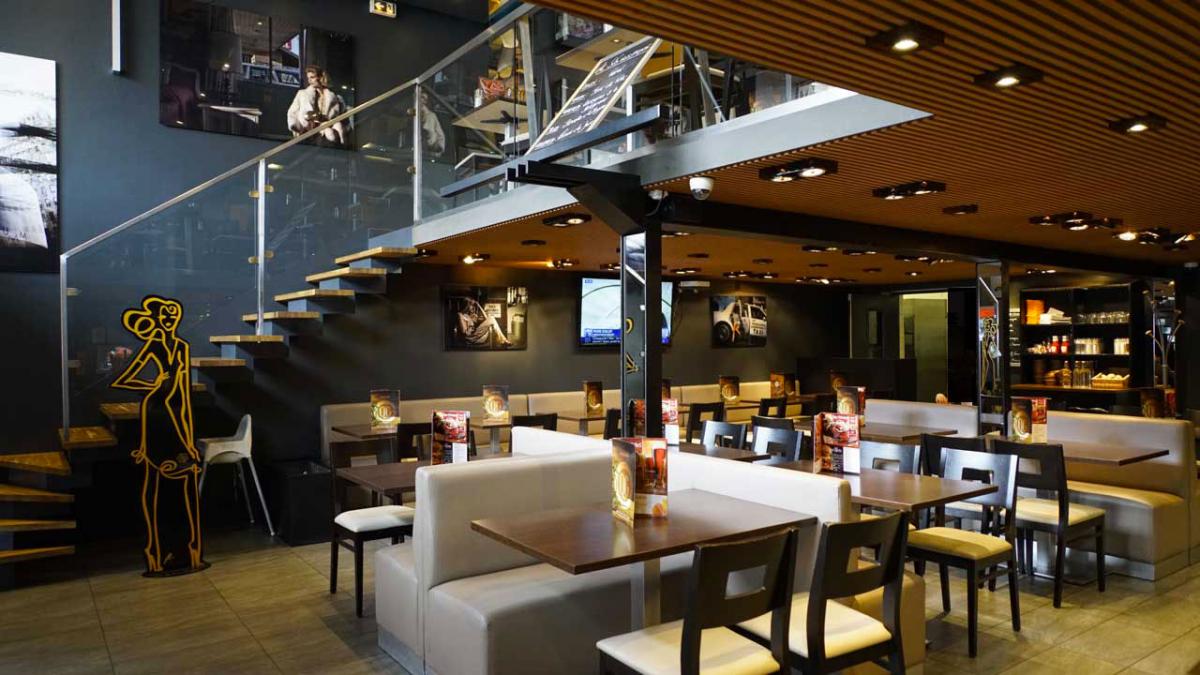 Hellfest 2024 : La Brasserie HellCity, Votre QG À Clisson Hellfest 2024 : La Brasserie HellCity, Votre QG À Clisson