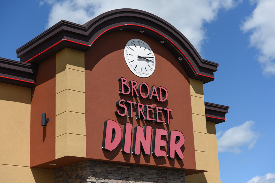 Historic Broad Street Diner's Demise: Hyatt Hotel Construction Looms Historic Broad Street Diner's Demise: Hyatt Hotel Construction Looms