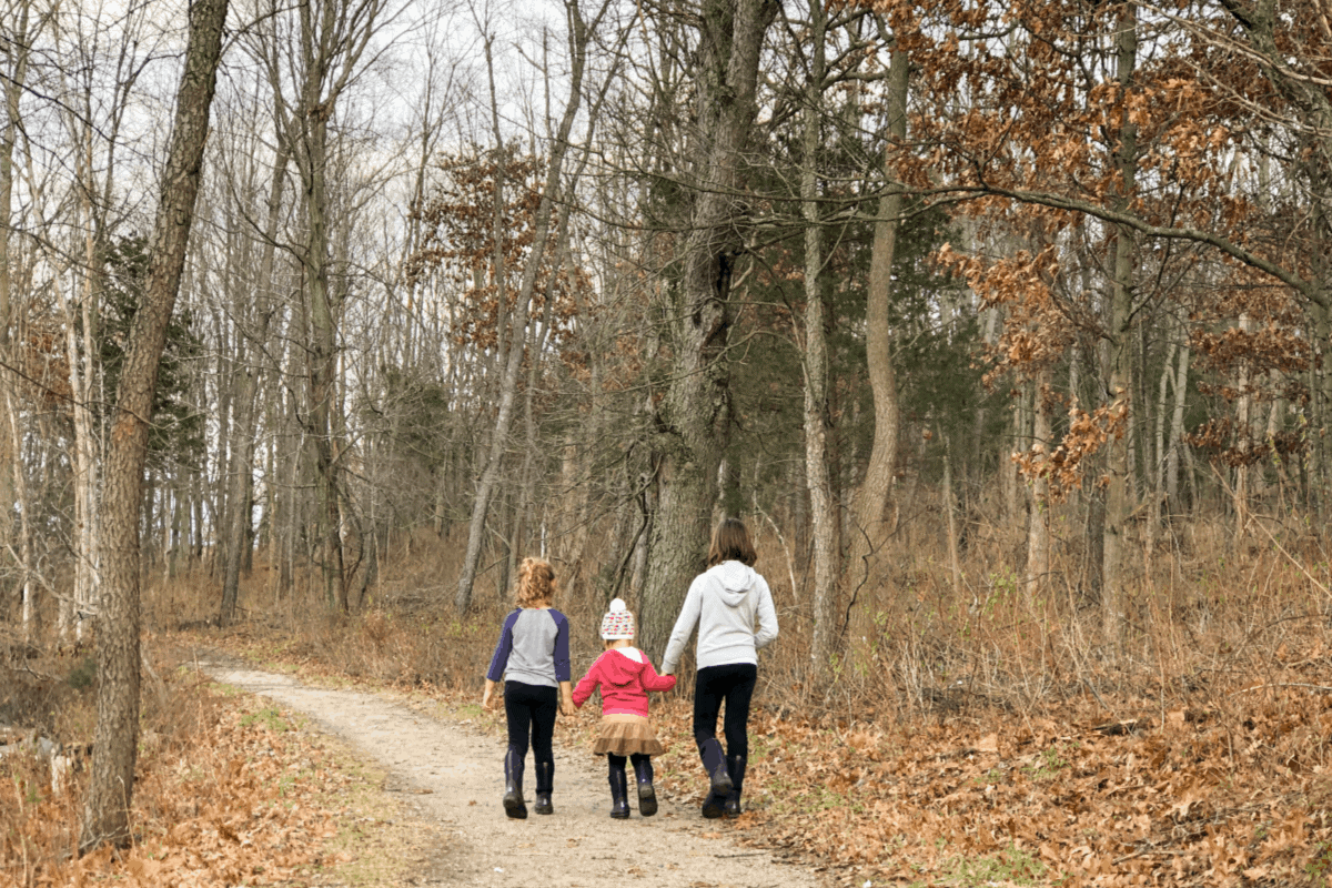 How To Survive A Screen-Free Week With Kids How To Survive A Screen-Free Week With Kids