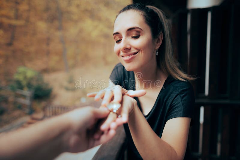 Huge Engagement Ring: Daisy May Cooper's Cinema Date Announcement Huge Engagement Ring: Daisy May Cooper's Cinema Date Announcement