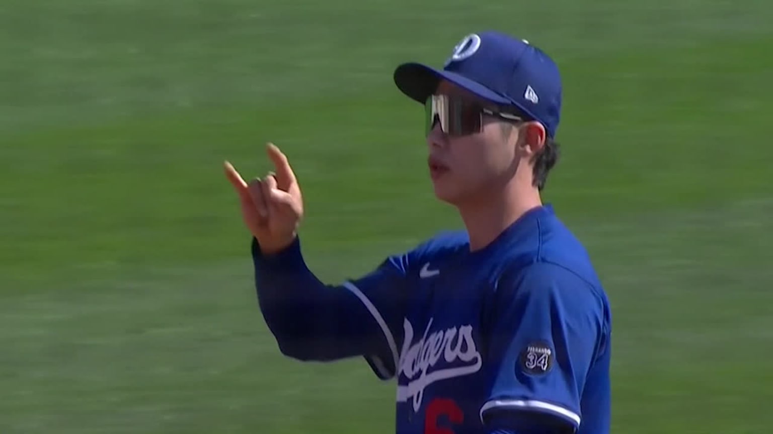 Hyeseong Kim Makes MLB Debut With Los Angeles Dodgers Hyeseong Kim Makes MLB Debut With Los Angeles Dodgers
