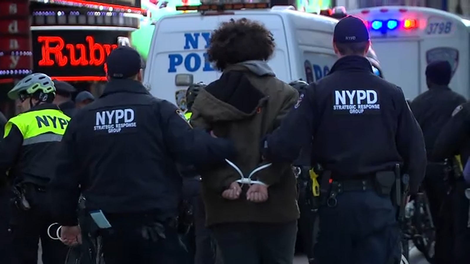 ICE Enforcement Action Met With Violent Protest ICE Enforcement Action Met With Violent Protest