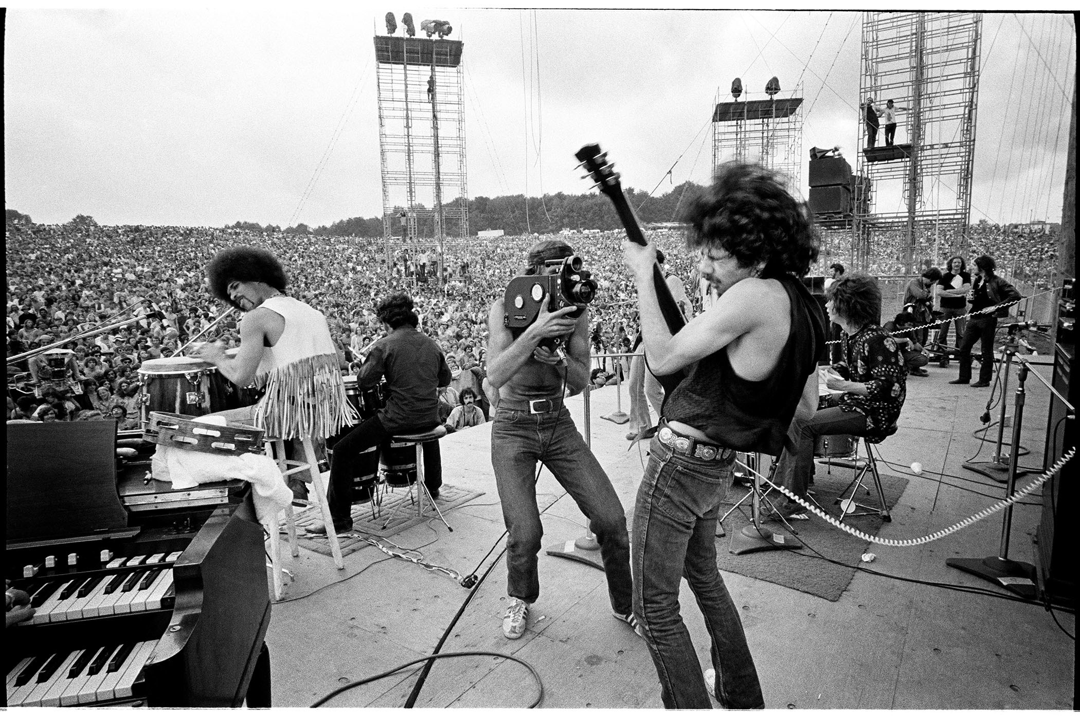Iconic Band's Strict Festival Rule: Life Or Death Situation Only Iconic Band's Strict Festival Rule: Life Or Death Situation Only