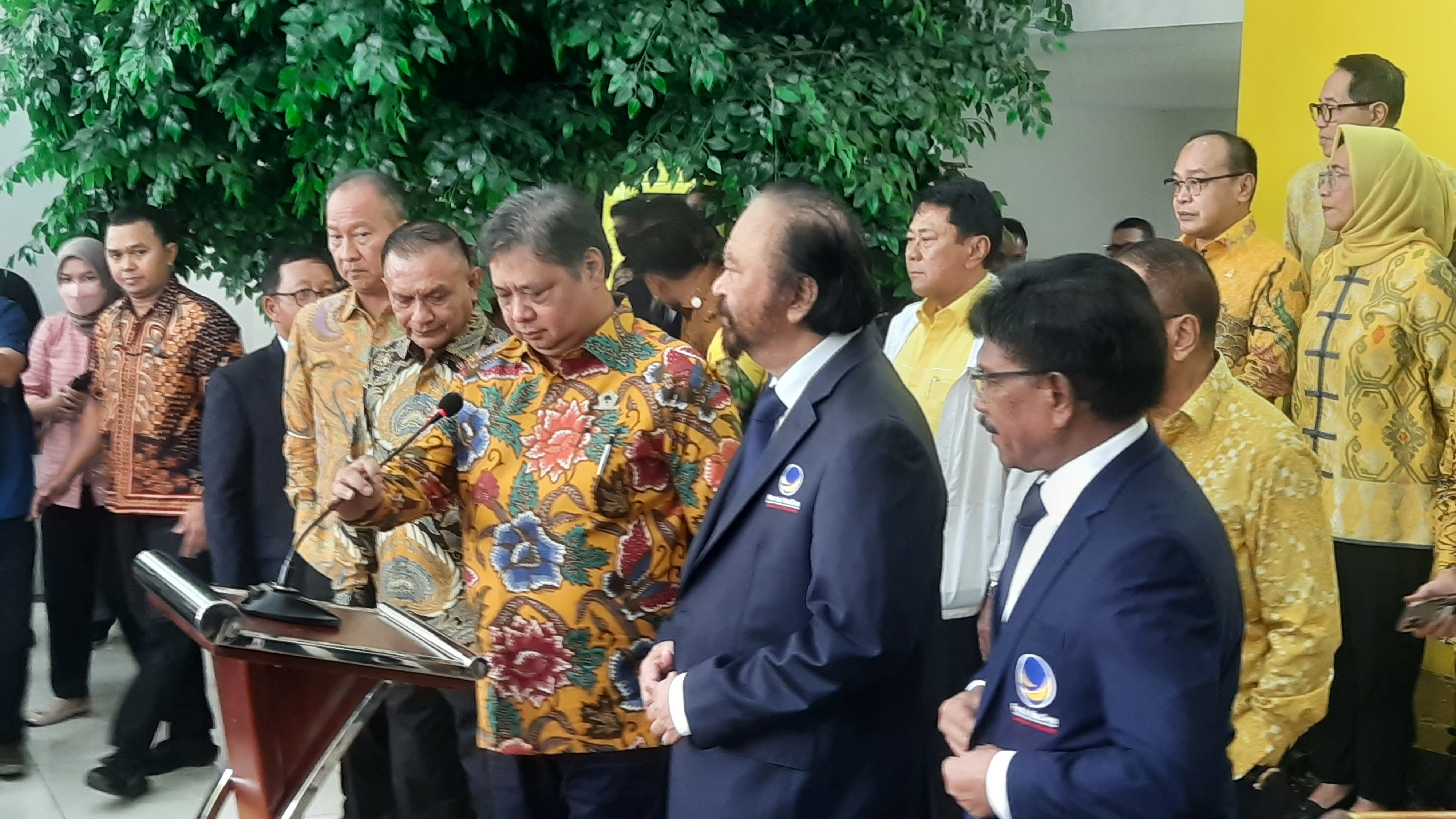 Infrastruktur Jalan Raya Bali Dalam Krisis: Pernyataan Surya Paloh Infrastruktur Jalan Raya Bali Dalam Krisis: Pernyataan Surya Paloh