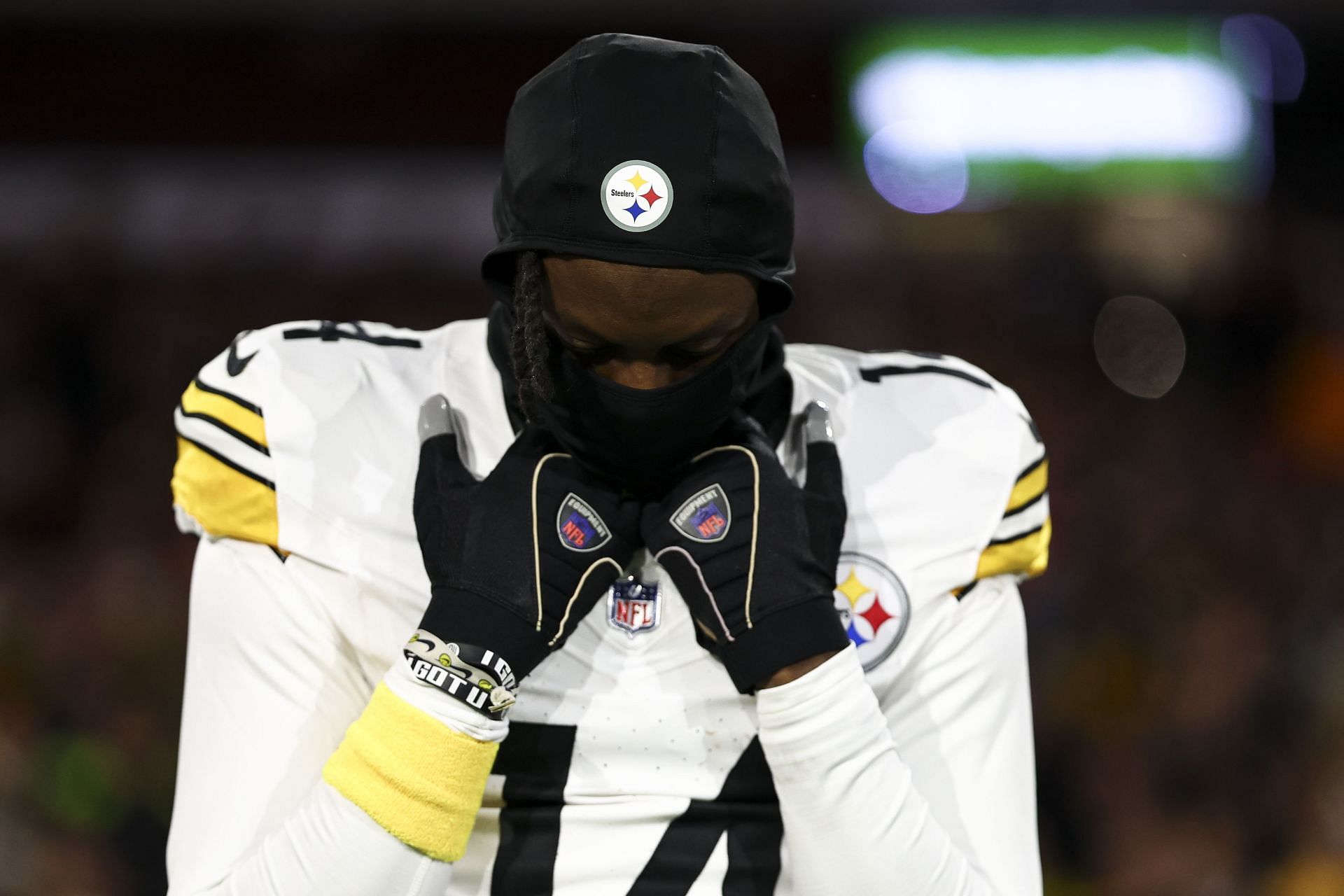 Insider Reveals: Reasons Behind Steelers' Pickens Decision Insider Reveals: Reasons Behind Steelers' Pickens Decision