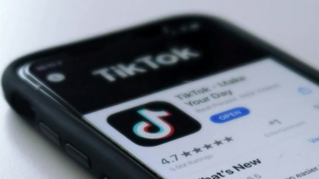 Instagram's New Video Editing App: A Threat To TikTok? Instagram's New Video Editing App: A Threat To TikTok?